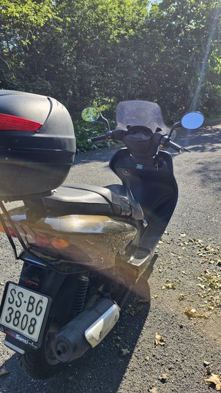 Yamaha Majesty 125 cc en muy buen estado mecanico.