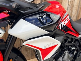 Triumph Tiger 900 Aragon Ed. Roja/Blanca