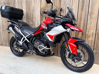 Triumph Tiger 900 Aragon Ed. Roja/Blanca