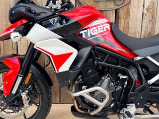 Triumph Tiger 900 Aragon Ed. Roja/Blanca