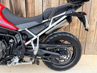 Triumph Tiger 900 Aragon Ed. Roja/Blanca