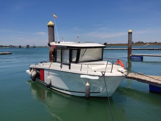 Barco Jeanneau Merry Fisher Sport 695 S2 del 2022