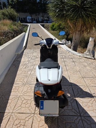 Yamaha Xenter 125cc Scooter Automática