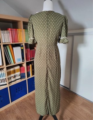 Vestido retro lunares verde y blanco