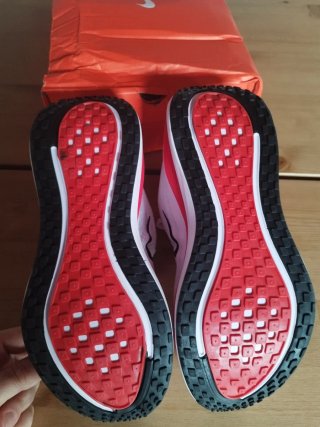 Nike Vomero Plus