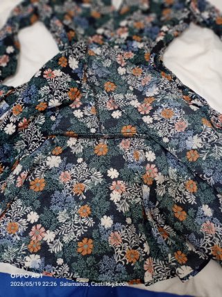 Vestido estampado floral manga larga