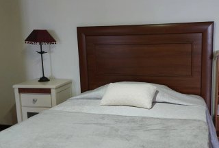 Cabecero de madera, para colchon 1.35 cm