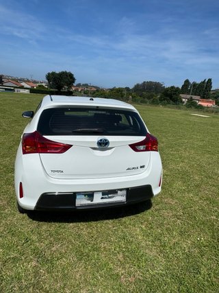 Toyota Auris 2015