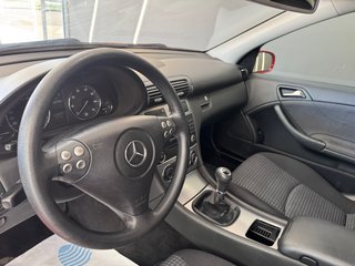 Mercedes-Benz Clase C 2005