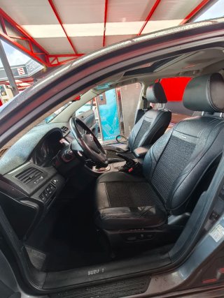 Suzuki Kizashi 2011