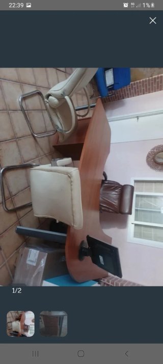 Mueble de oficina madera y cuero