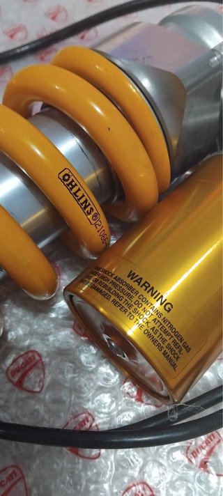 Amortiguador Ohlins TTX