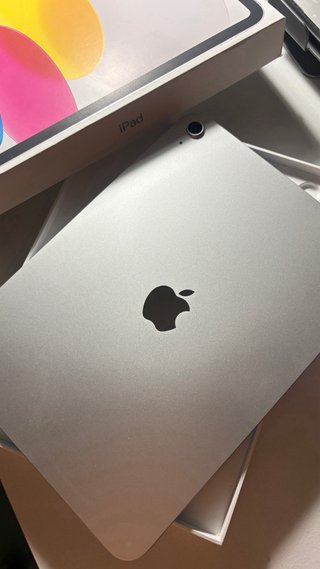 iPad 11ª Gen A16, sin usar