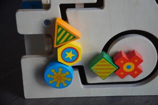 Cubo de actividades Kidkraft para Bebés (63298)