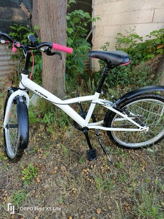 Bicicleta infantil BTWIN blanca