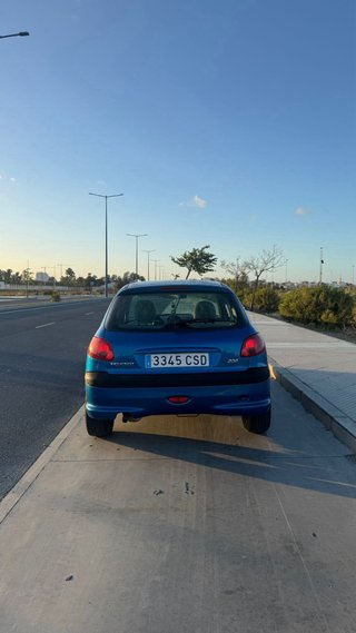 Peugeot 206 1.4i