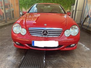 Mercedes-Benz Clase C 2005