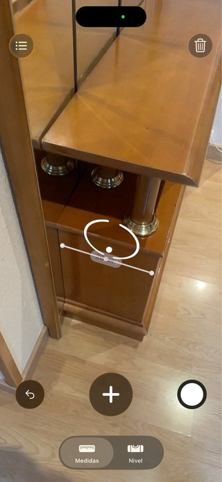 Mueble de entrada con espejo y luz