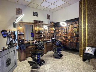 Se vende material de barbería