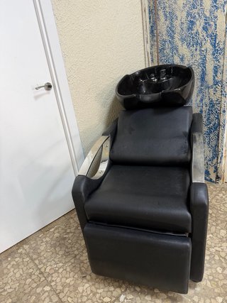 Se vende material de barbería