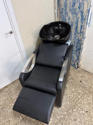 Se vende material de barbería