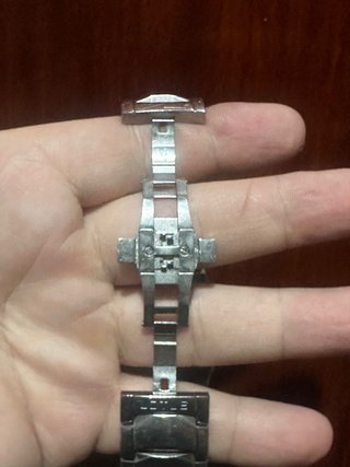Reloj Lotus Negro y Morado