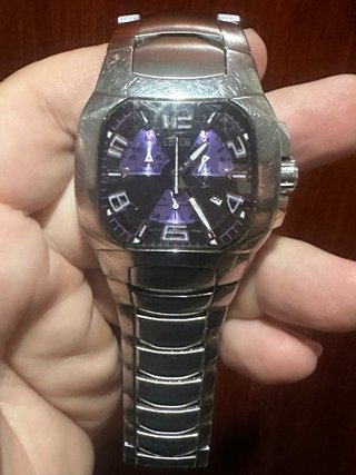 Reloj Lotus Negro y Morado