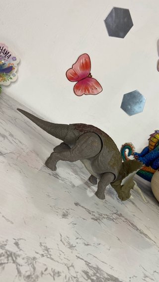 Triceratopo Mattel Jurassic World