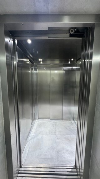 Apartamento luminoso + parking + 2 trasteros
