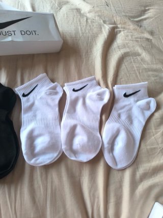 Calcetines Nike Tobilleros (Negro y Blanco)