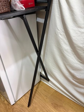 Mesa plegable con bolsillos
