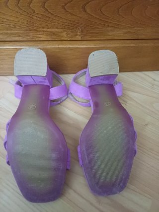 Sandalias Moradas Tacon Bloque Talla 36