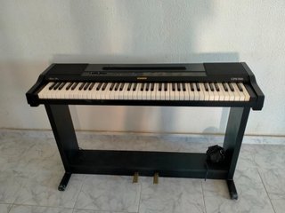 Piano Casio CPS-700