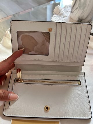 Cartera Michael Kors Blanca y Dorada