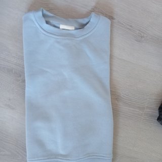 Sudadera Pull and Bear. T. M. Como nueva