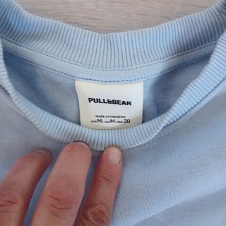 Sudadera Pull and Bear. T. M. Como nueva
