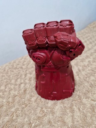 Guante Thanos Marvel Gemas del Infinito