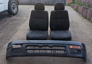 Asientos Toyota Runner + Parachoques