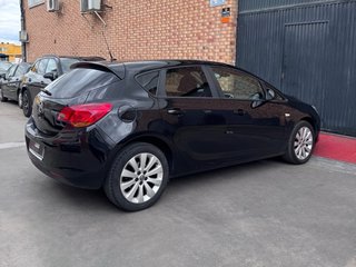 Opel Astra 120CV