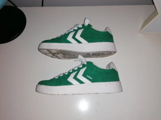 Zapatillas Hummel verdes y blancas