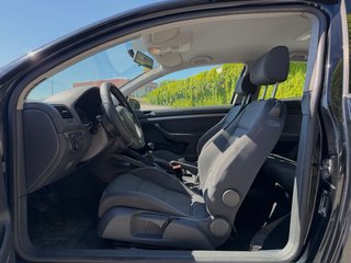 Volkswagen Golf 2004