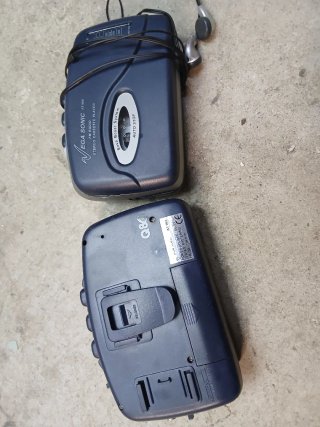Vega Sonic KT 90X Lettore Cassette FM walkman