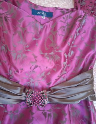 Vestido para evento o ceremonia color buganvilla