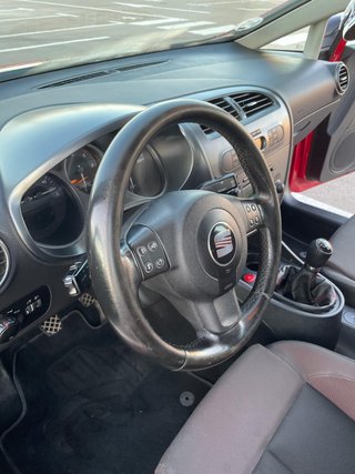 SEAT Leon fr 2006.