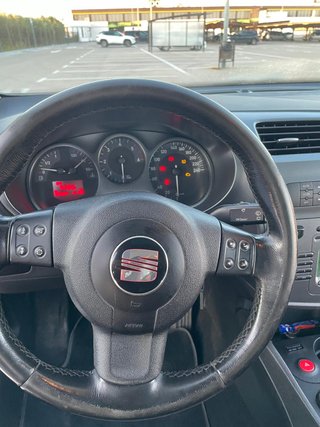 SEAT Leon fr 2006.