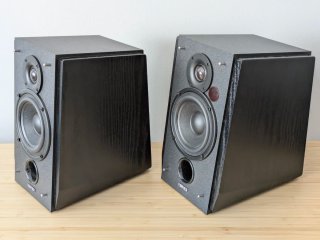Colunas Edifier R1855DB 2.0 70w Bluetooth