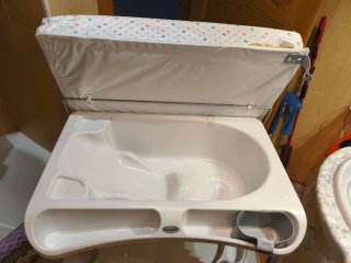 Cambiador y bañera bebé Brevi
