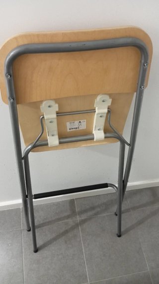 Silla taburete Ikea madera