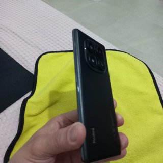 Xiaomi Redmi Note 14 Pro