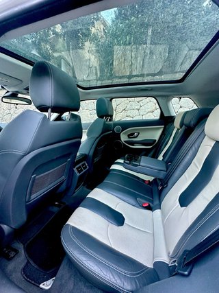 Range Rover Evoque Si4 dynamic